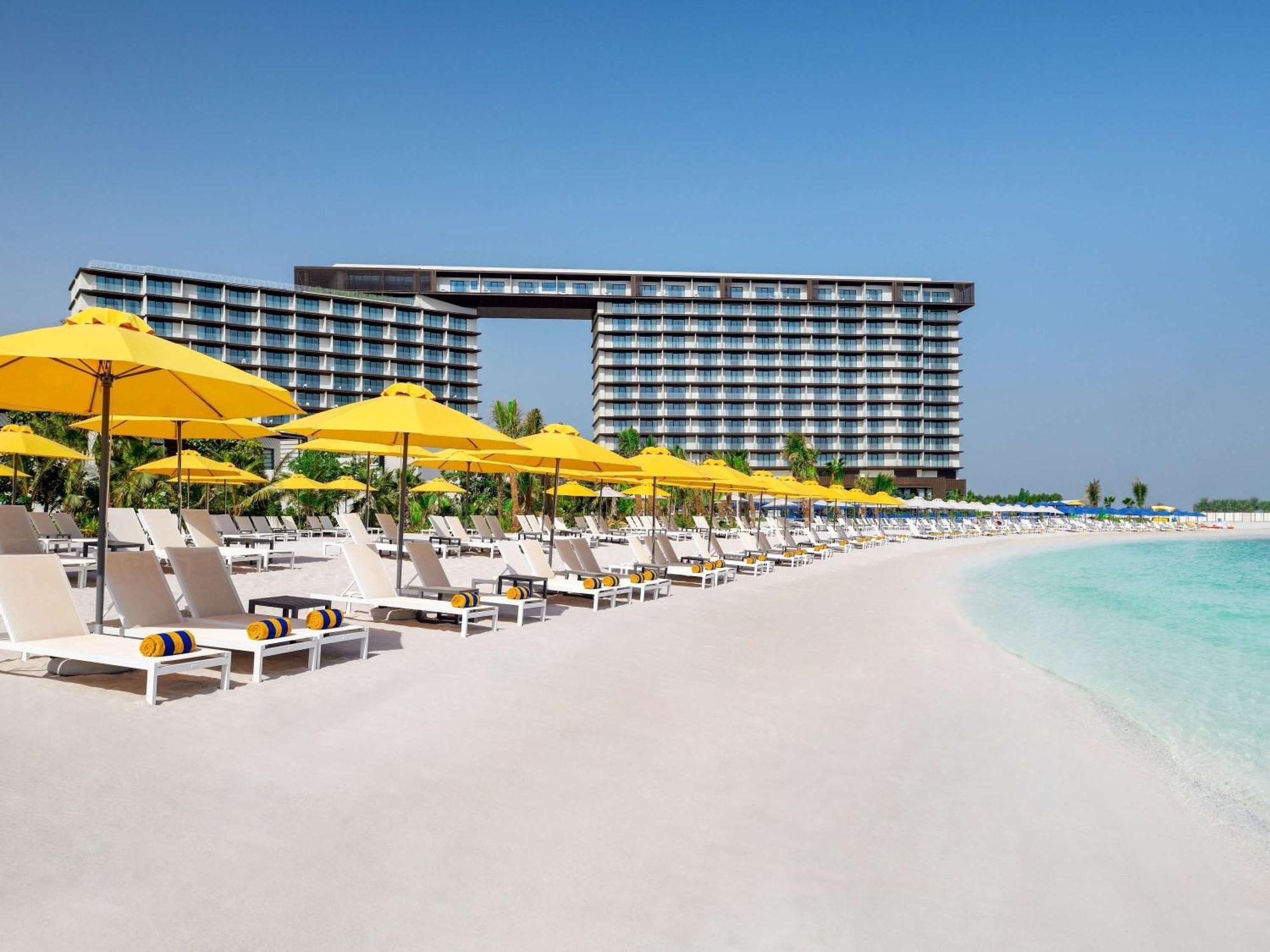 Moevenpick Resort Al Marjan Island Ras el Kaïmah Extérieur photo The Westin The Palm