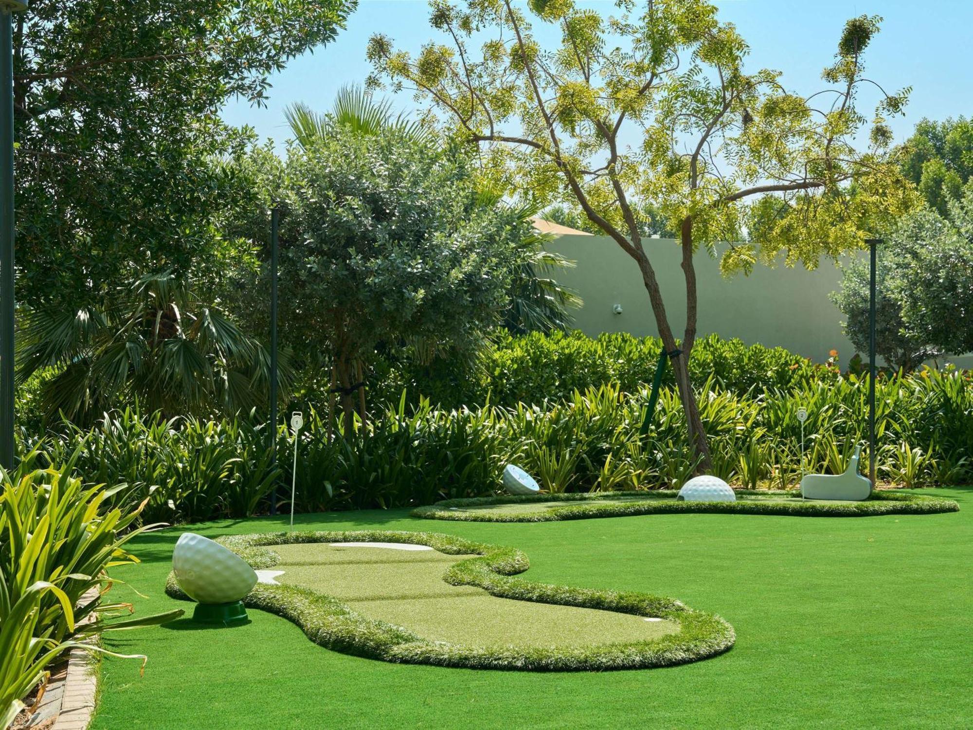 Moevenpick Resort Al Marjan Island Ras el Kaïmah Extérieur photo The putting green at the 2008 Olympics